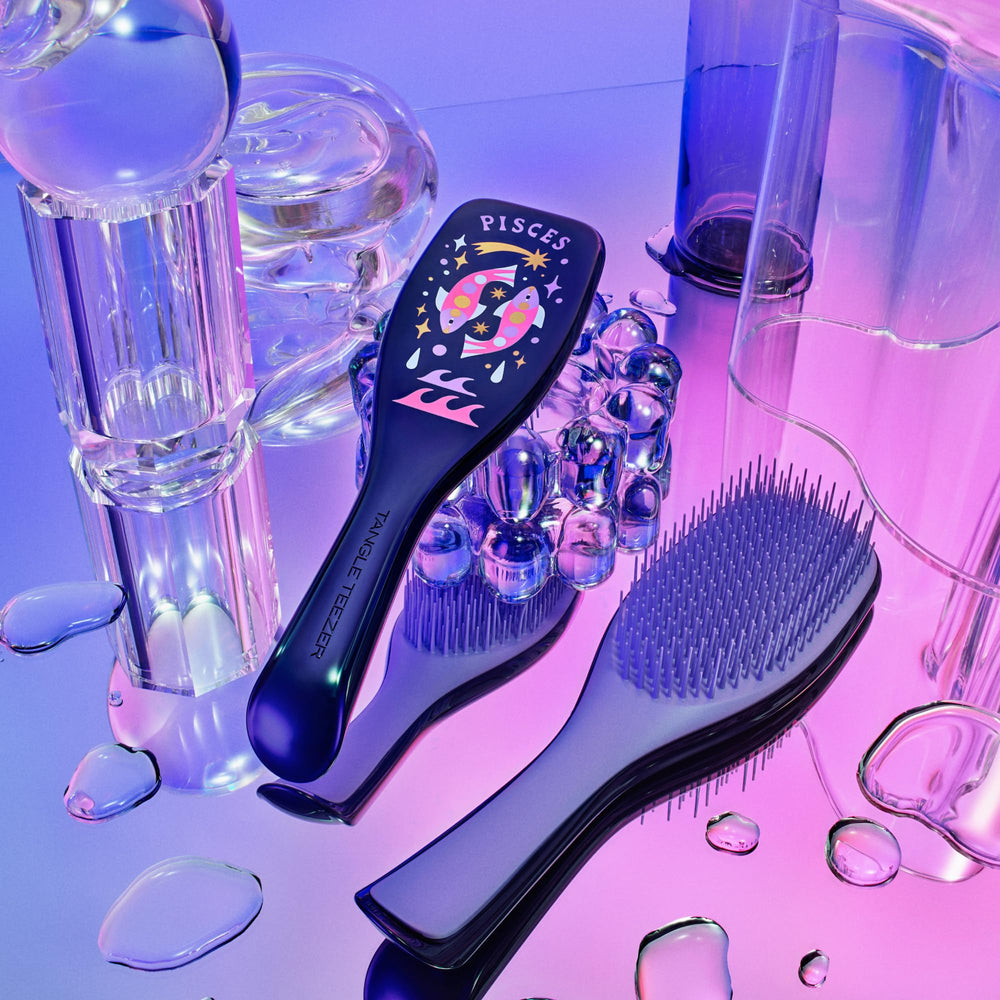 Tangle Teezer Zodiac Uso en ducha para peinar y distribuir tratamientos.
