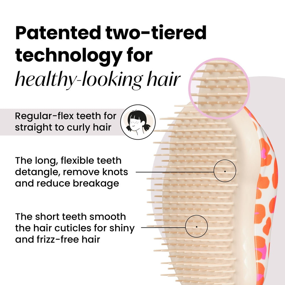 Dientes flexibles del cepillo original de Tangle Teezer desatan nudos sin tirar del cabello.