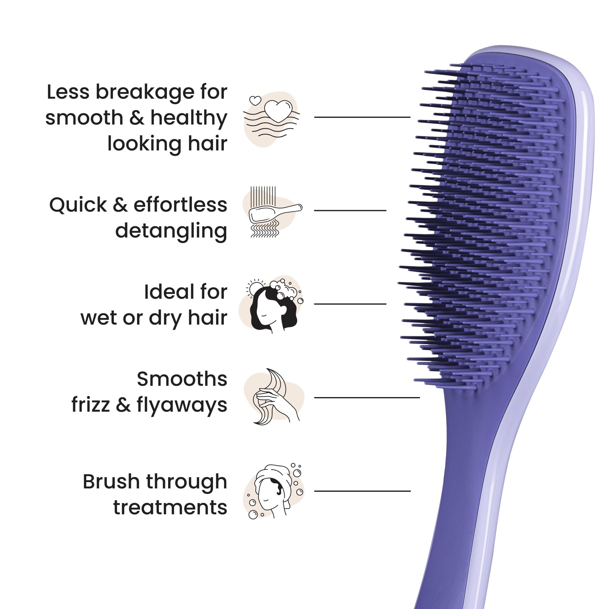 Aplicación uniforme de productos en la ducha con Tangle Teezer para un acabado suave.