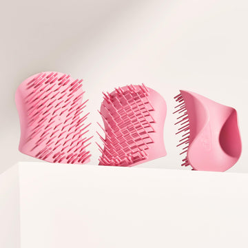 Tangle Teezer se usa en ducha o en seco para limpieza rápida.