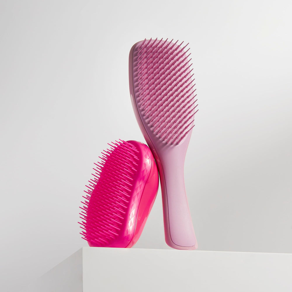 Tangle Teezer Ultimate Detangler: empaque sostenible para un cuidado responsable.