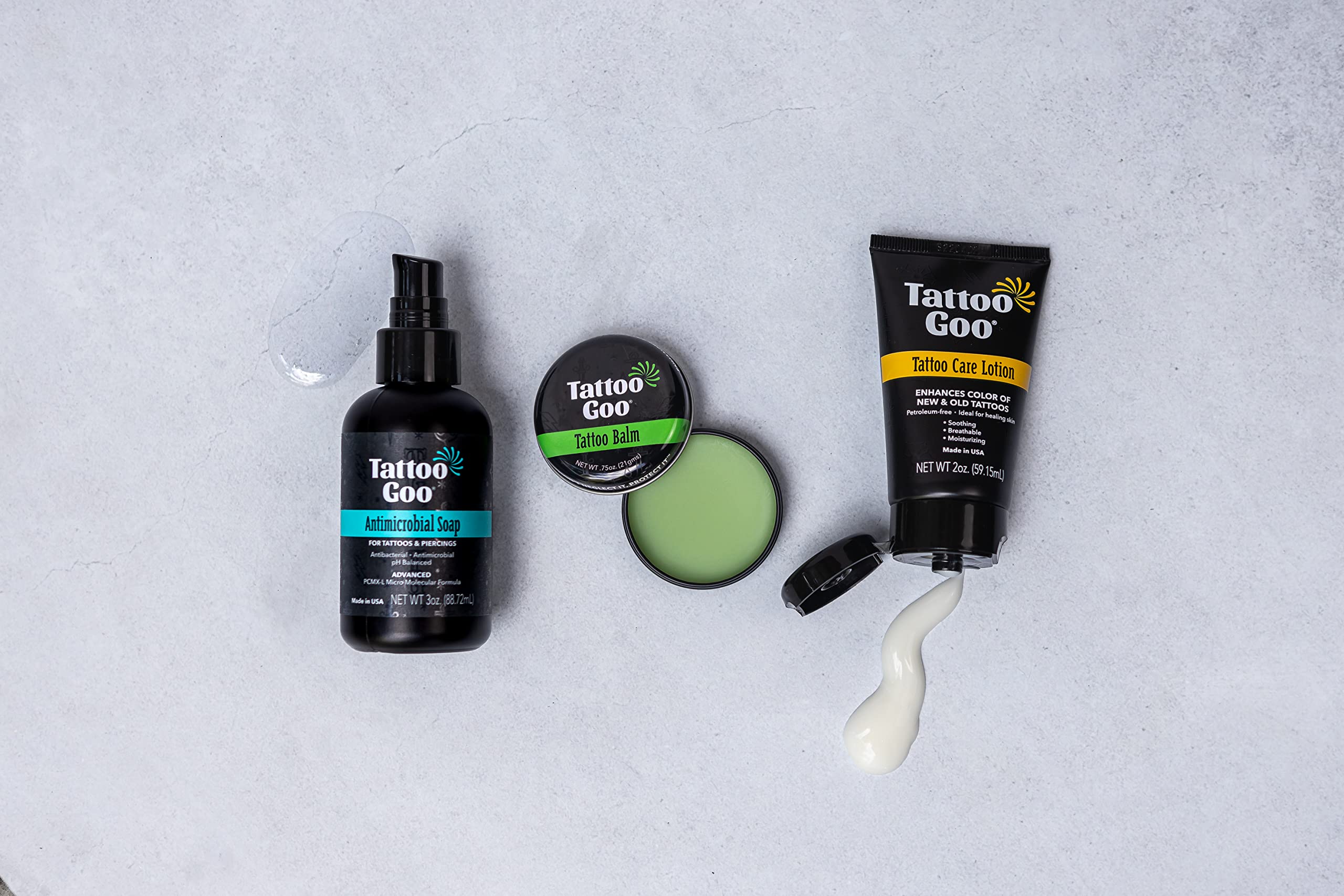 Tattoo Goo loción cuidado tatuaje: humecta y mantiene colores vivos.