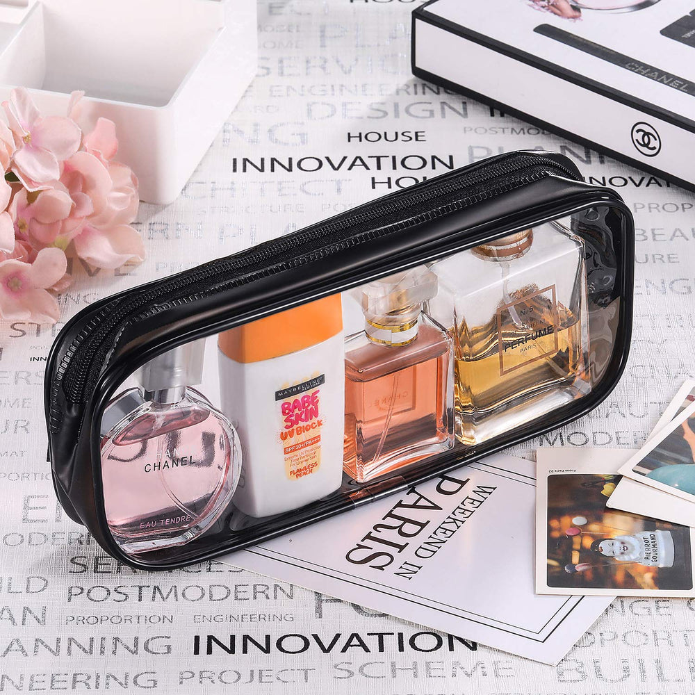 Tatuo durable PVC bag suitable for pencils and small accessories.