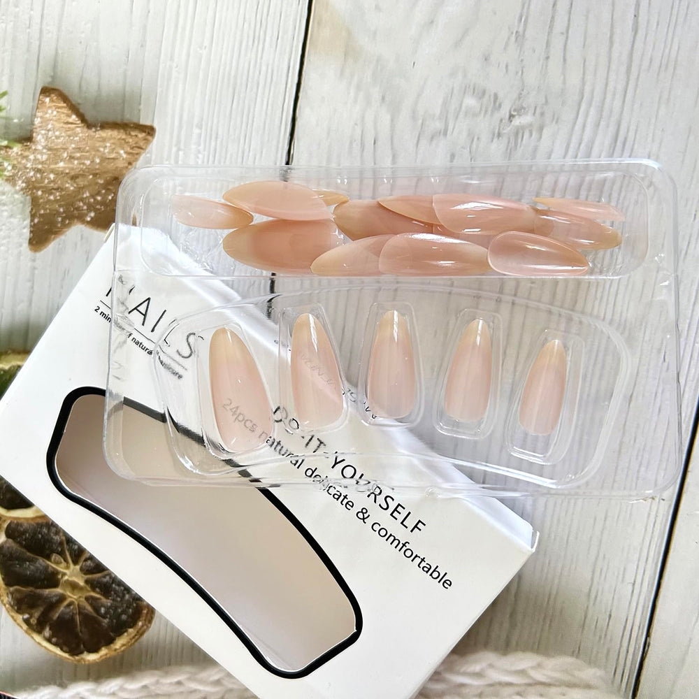 Aplicación rápida con adhesivo jelly para uñas TBRZTR