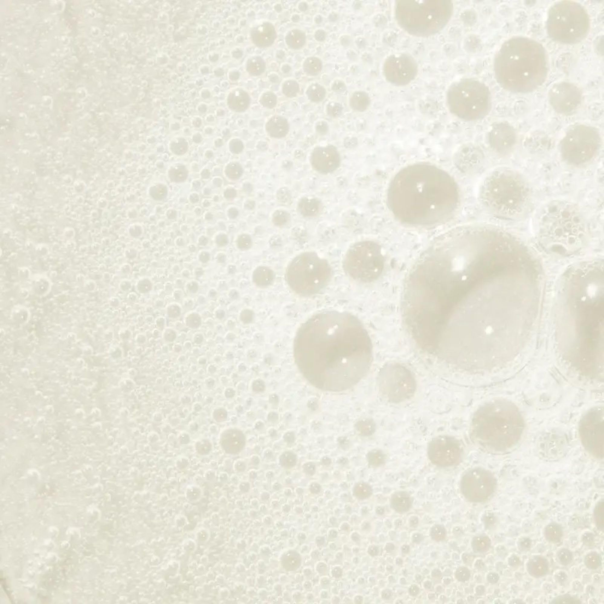Utilisation sous la douche avec Tea Tree Hemp Restoring Shampoo