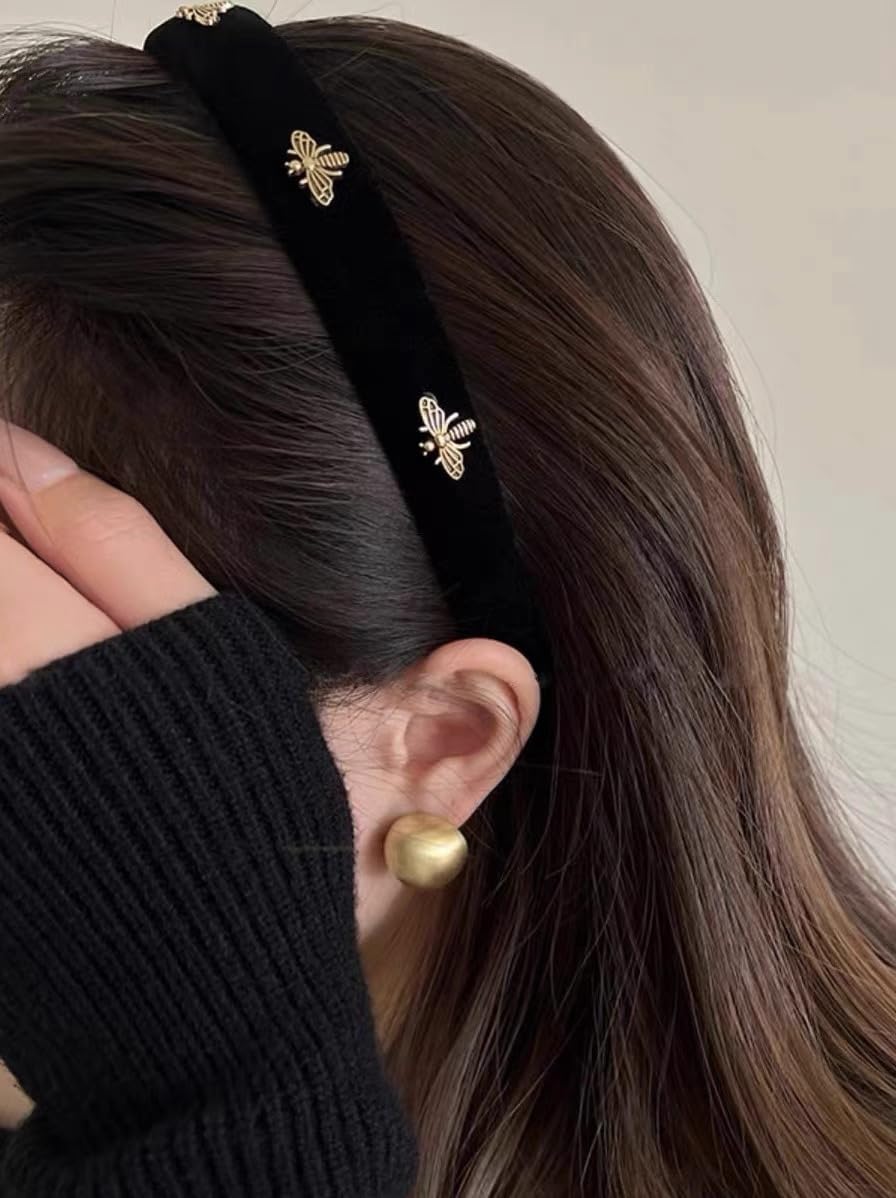 Diadema TERSE de terciopelo negro con perlas blancas, elegante para looks de diario y gala.