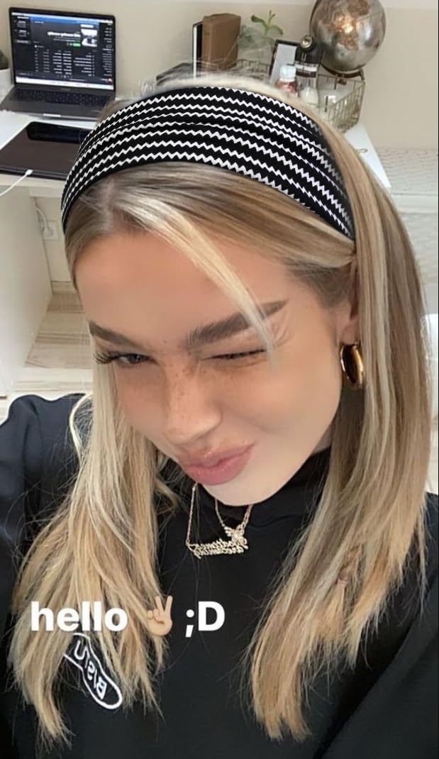 Diadema TERSE tela suave, cómoda para uso diario y para yoga.
