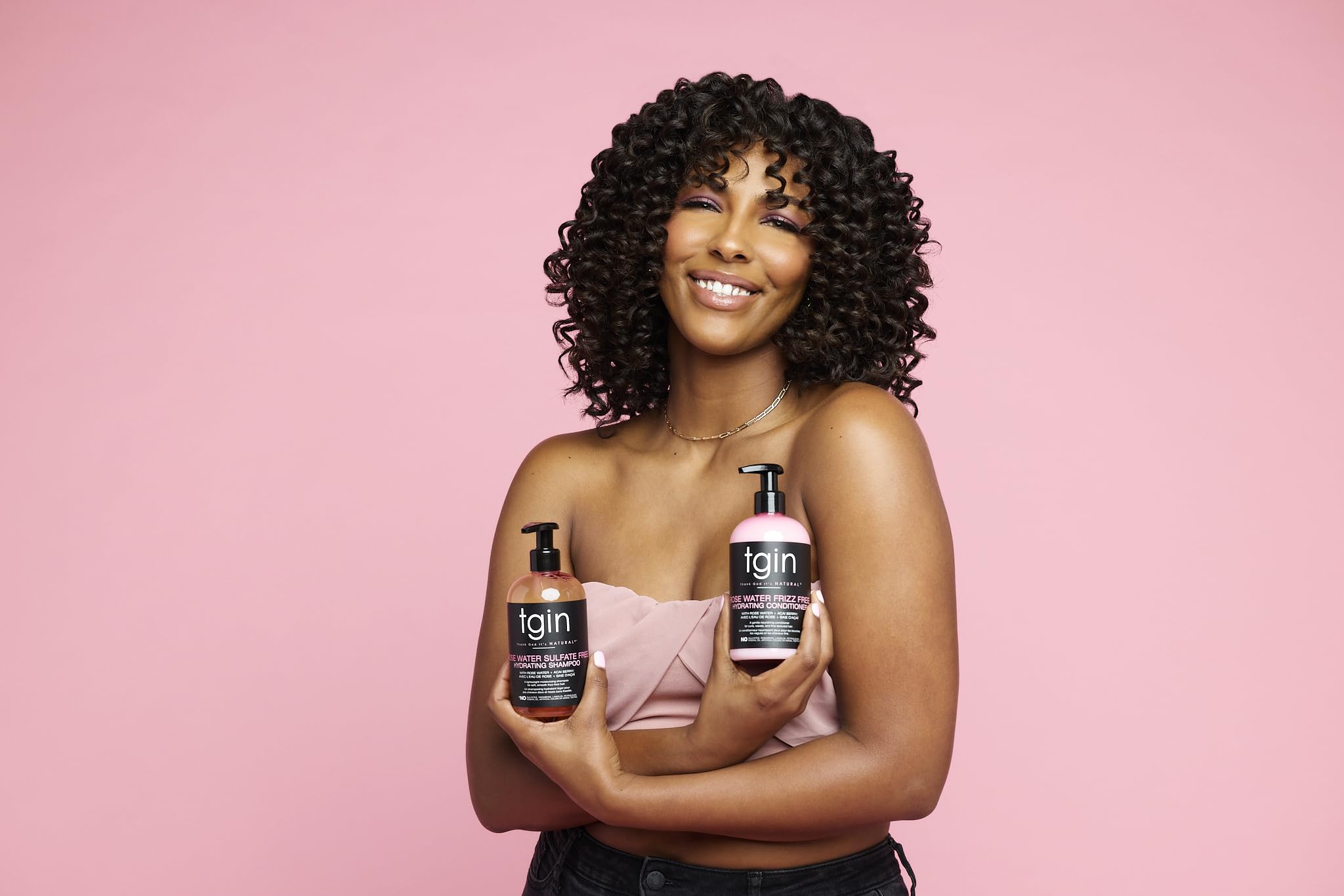 TGIN acondicionador Rose Water, crema ligera para desenredar y brillo suave.