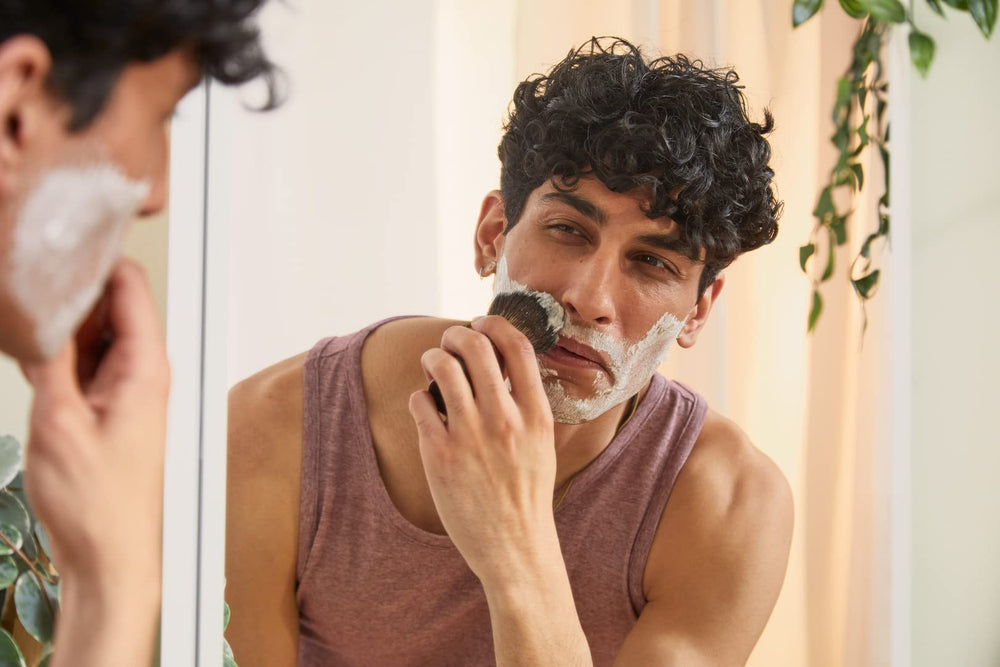 La textura suave de The Body Shop maca-aloe para deslizamiento cómodo