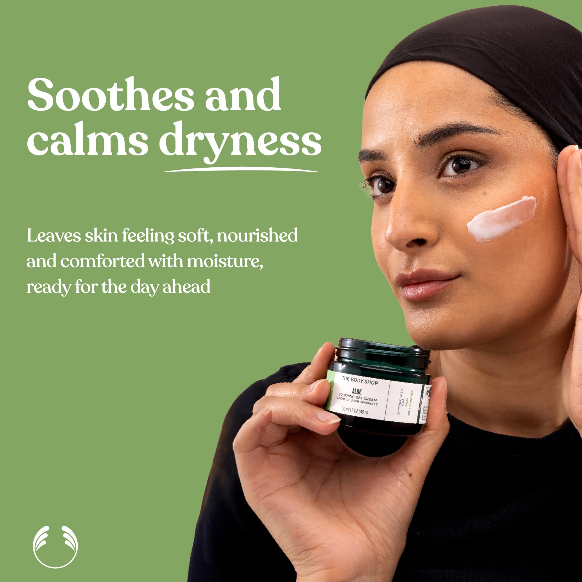 Aplicación suave facilita el uso diario de la crema Aloe Vera.