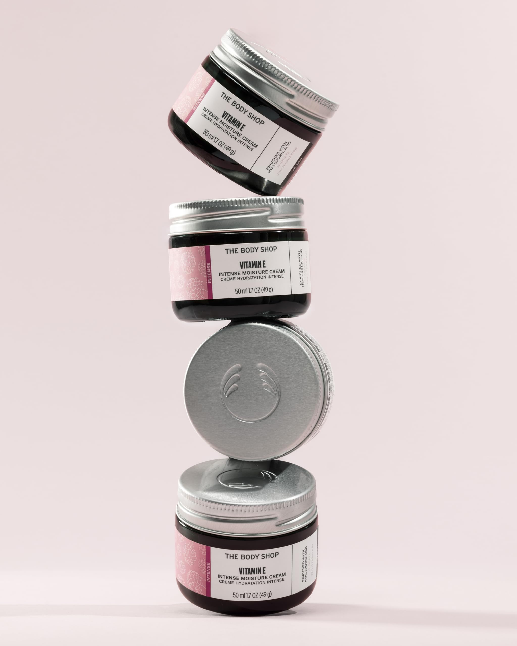Envase vegano de The Body Shop para rutina diaria de piel.