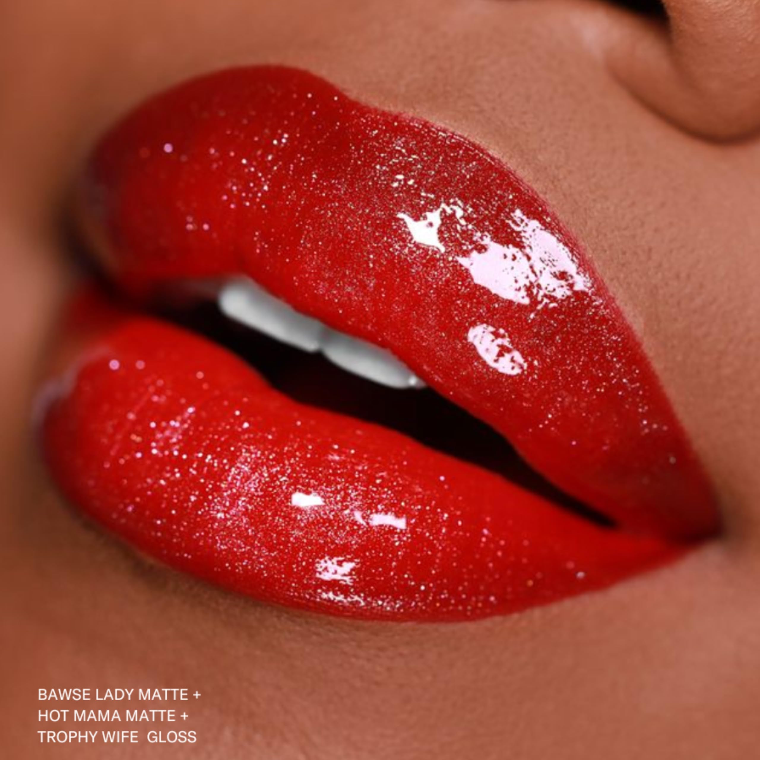 The Lip Bar Bawse Lady envase de 0.24 oz: tamaño compacto para retoques