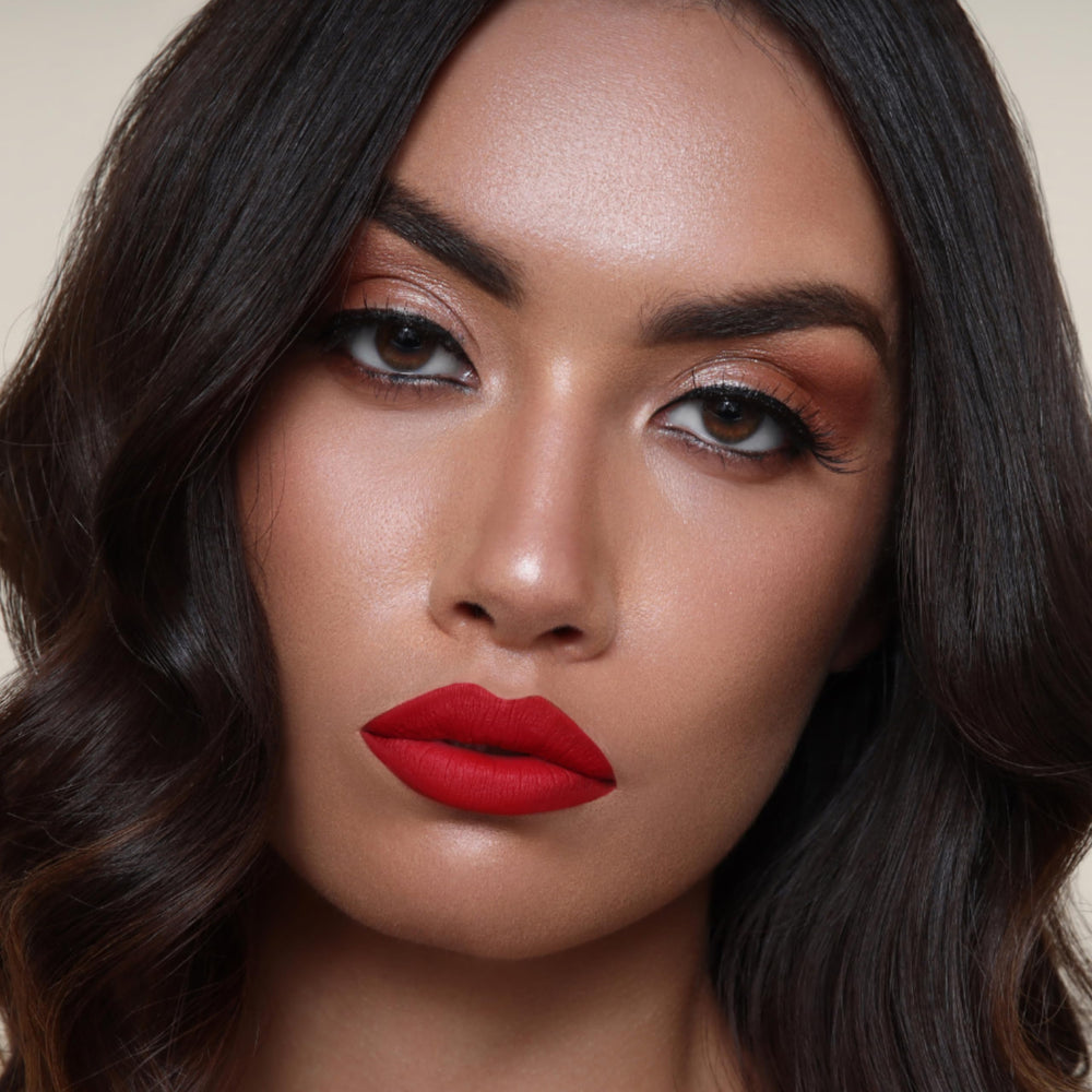 The Lip Bar Hot Mama permite crear ombre con otros labiales para más dimensión.