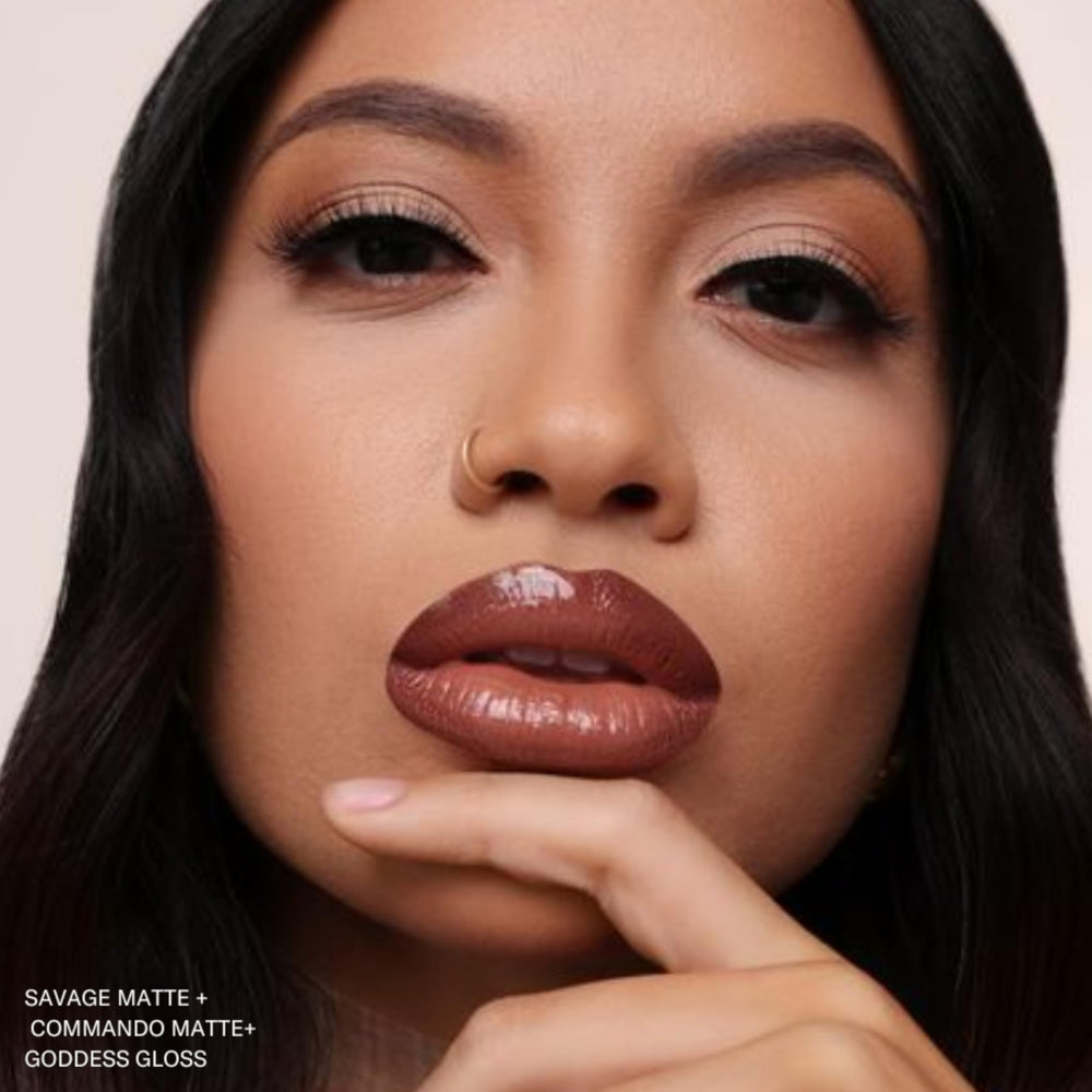 The Lip Bar Savage etiqueta vegana y libre de crueldad.
