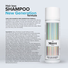 The Mossi London Shampoo aplica suavemente en el cabello para limpieza.