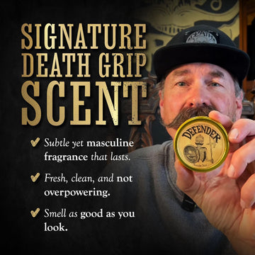 Peine incluido para estilizar bigote y barba con The Vintage Grooming Co.