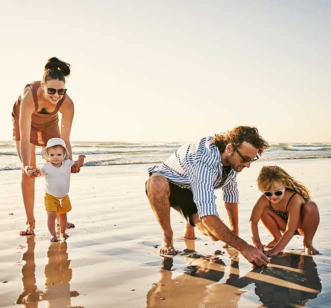 Thinksport: protección para la familia con piel sensible durante actividades al aire libre.