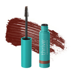 Thrive Causemetics Instant Brow Fix gel ceja definición suave y duradera.