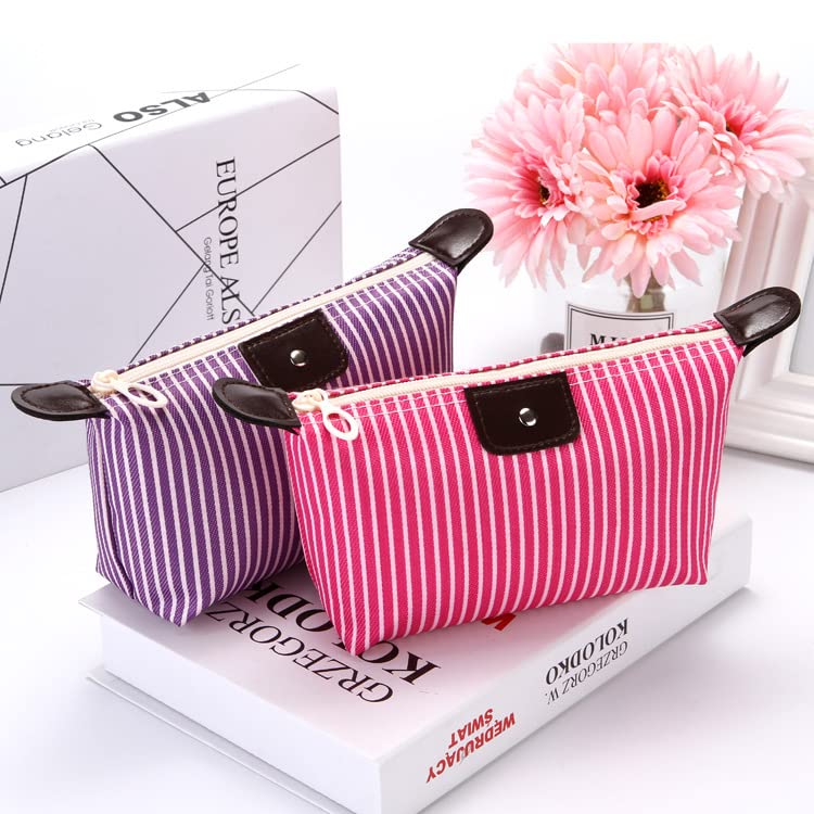 Neceser de viaje THTAJ para organizar maquillaje y accesorios de viaje.