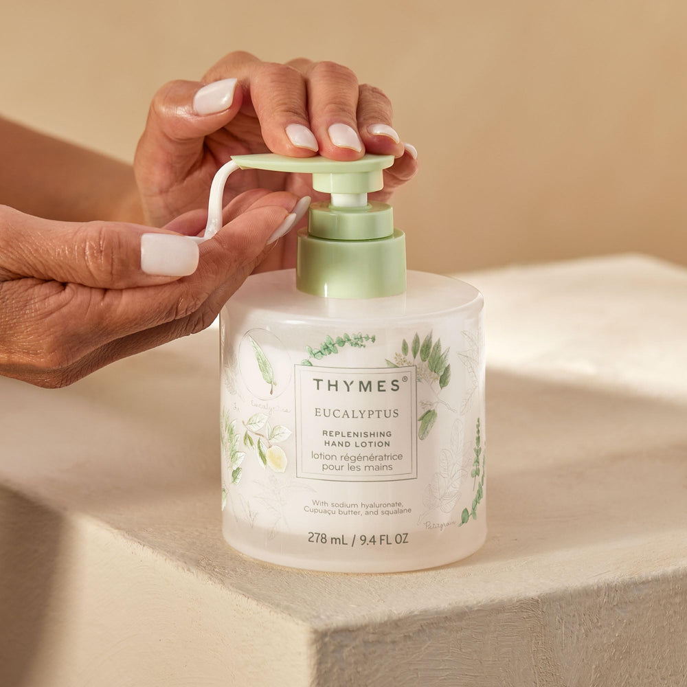 Ingrédients clés de Thymes : hyaluronate de sodium et squalane pour hydrater durablement.