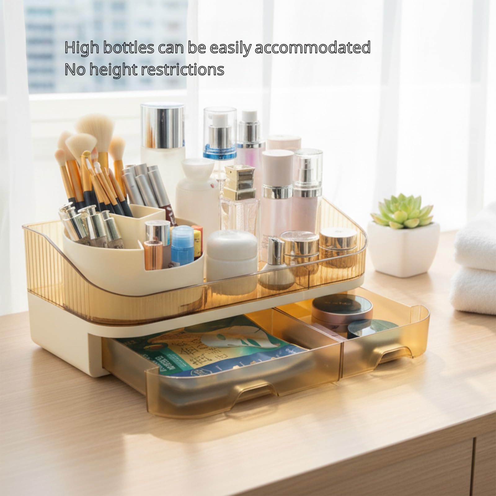 Tidyladyo solución para tocador y baño para cosméticos diarios.