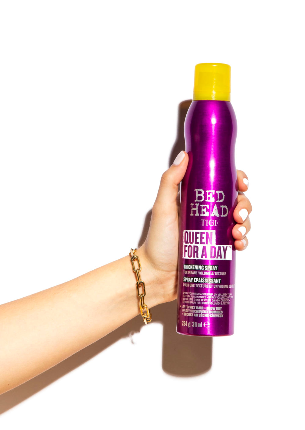 TIGI Bed Head Reina Por Un Día: fórmula ultraligera para levantamiento inmediato.