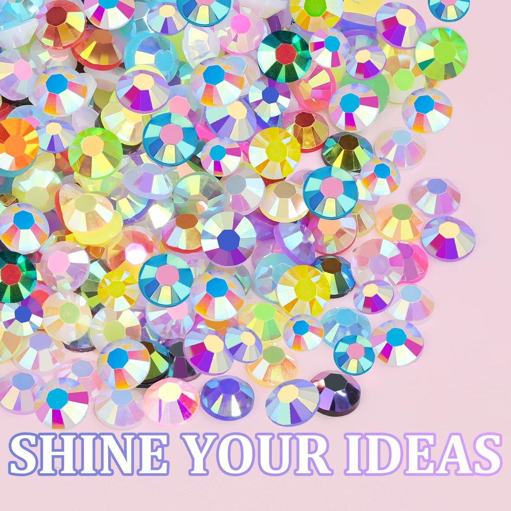 TINKRSTUFF ofrece usos creativos en zapatos, tazas, tarjetas y carcasas con brillo.