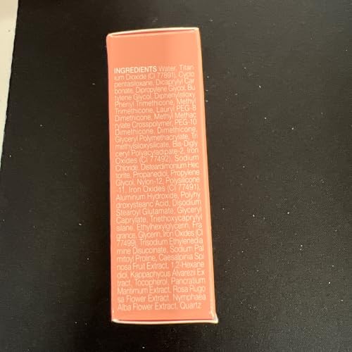 TIRTIR Skin Fit que se adapta a la piel para un acabado natural