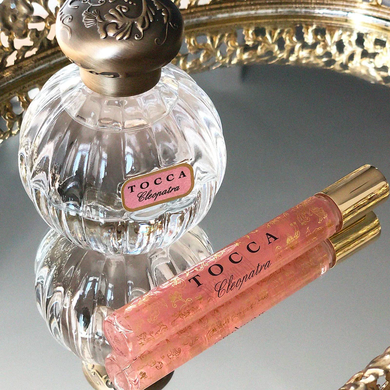 Tocca Cleopatra, escena nocturna para una presencia distintiva.