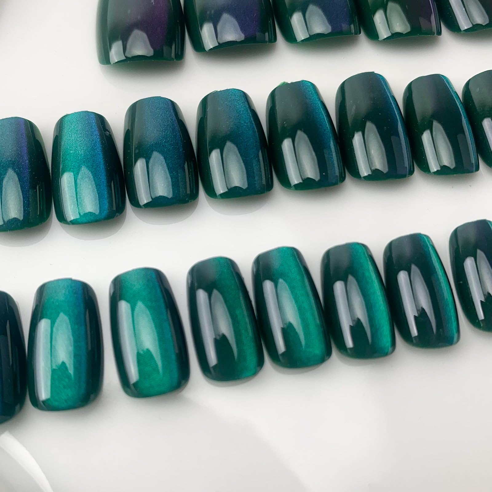 TOGZOM Conjunto de uñas con gel y accesorios para manicura rápida y reutilizable.
