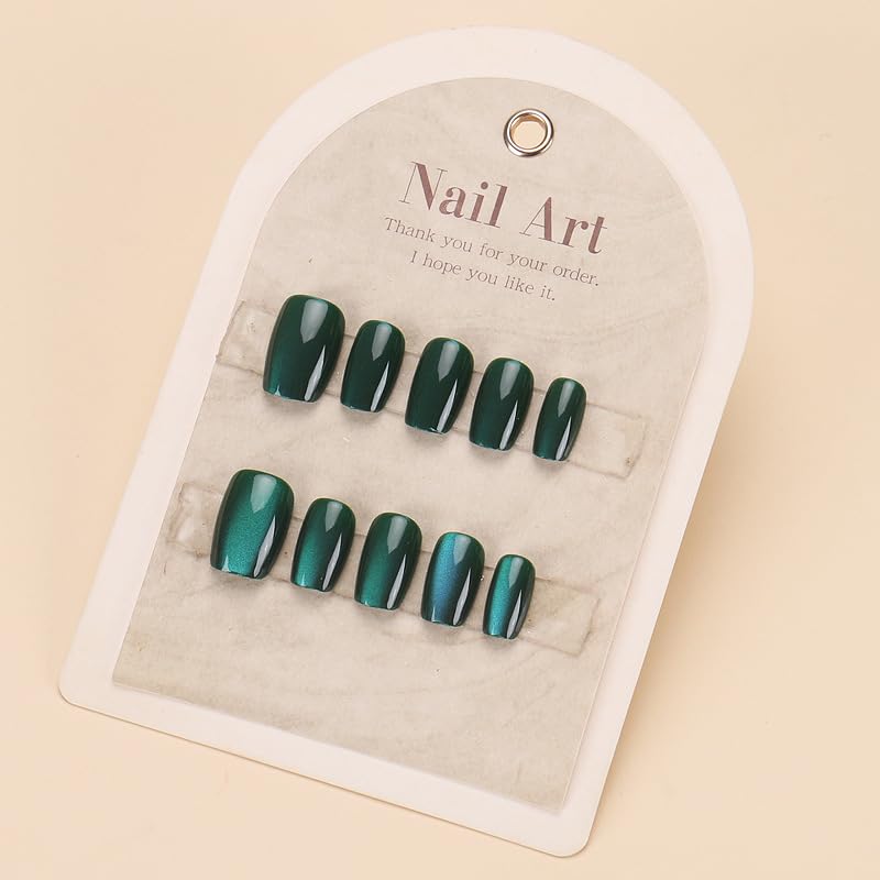 TOGZOM Uñas para fiestas con brillo verde oscuro para un look especial.