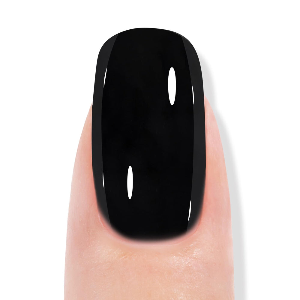 Manicura elegante con gel negro TOMICCA para looks nocturnos.