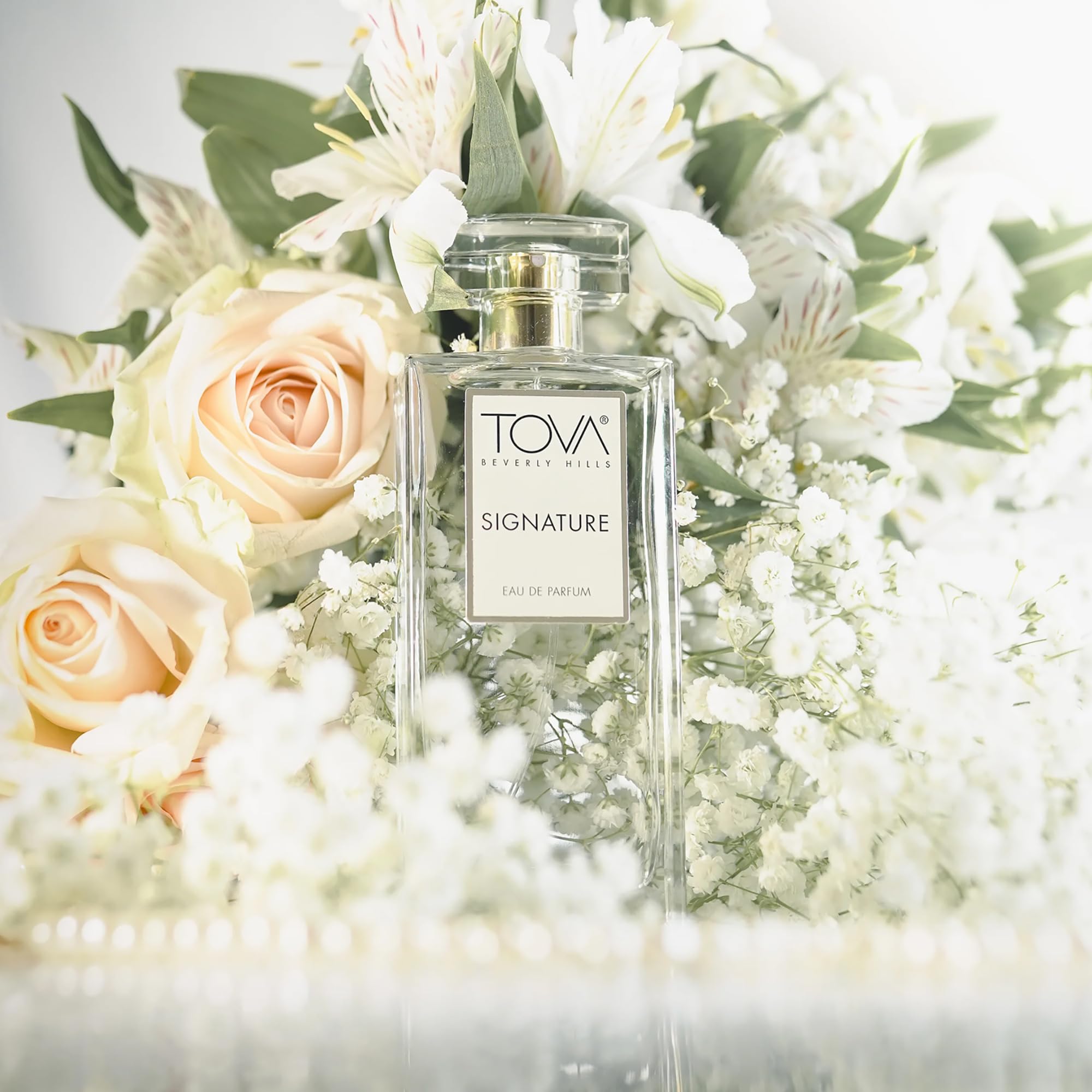 Tova Signature con jazmín absoluto para un aroma floral intenso
