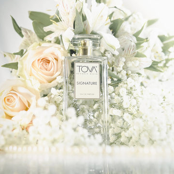 Tova Signature con jazmín absoluto para un aroma floral intenso