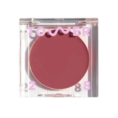 Tower 28 BeachPlease crema tint labial y mejillas para un look natural y luminoso.