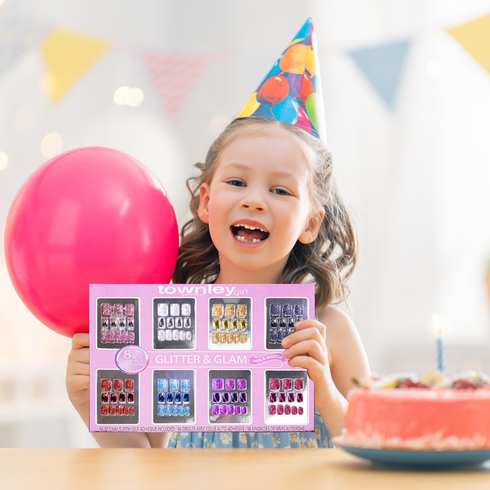 Townley Girl adhesivo y herramientas para decoración de uñas en casa.