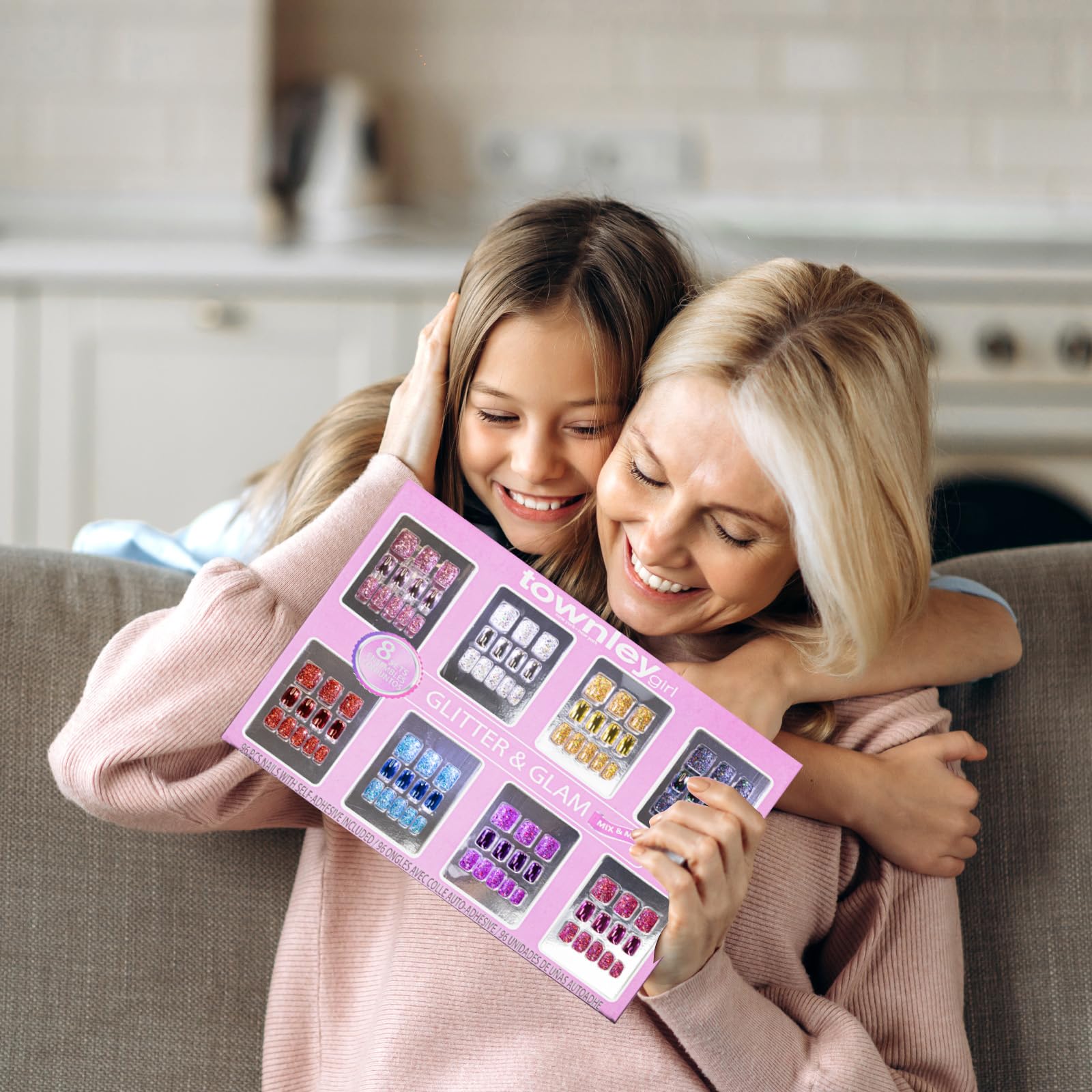 Townley Girl aplicación fácil de uñas, adherente incluido para uso en casa.