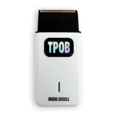 Afeitadora Mini Calavera de TPOB, diseño compacto para llevar, afeitado rápido y cómodo.