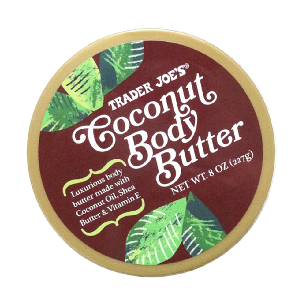 Textura cremosa de la manteca de coco de Trader Joe's para piel sedosa.