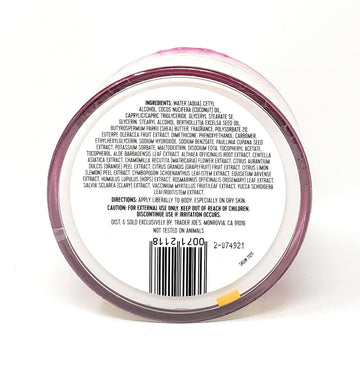 Trader Joe's crema corporal, textura cremosa para aplicarla después de la ducha.