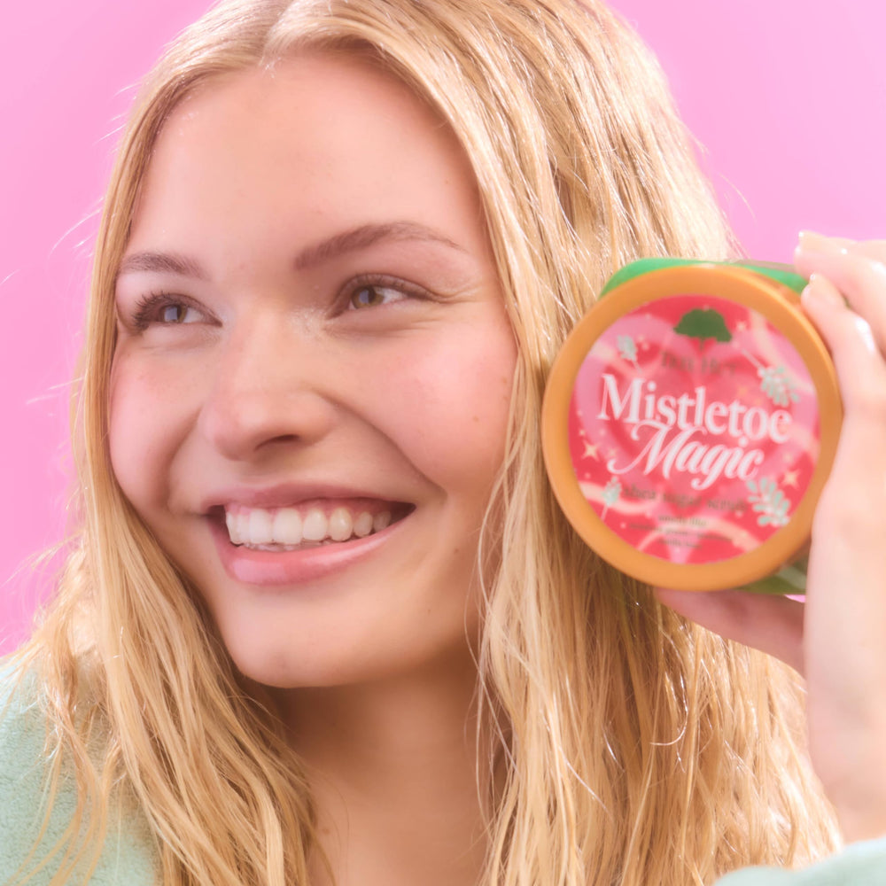 Tree Hut Mistletoe Magic Scrub etiqueta navideña para regalo