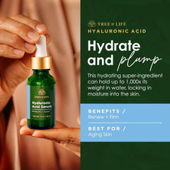 Gouttes du sérum Tree of Life Beauty prêtes pour application précise.