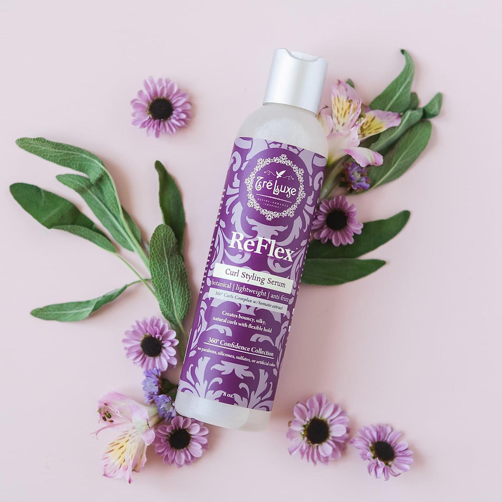 Treluxe Reflex Curl Serum protege contra el frizz y facilita peinado rápido.
