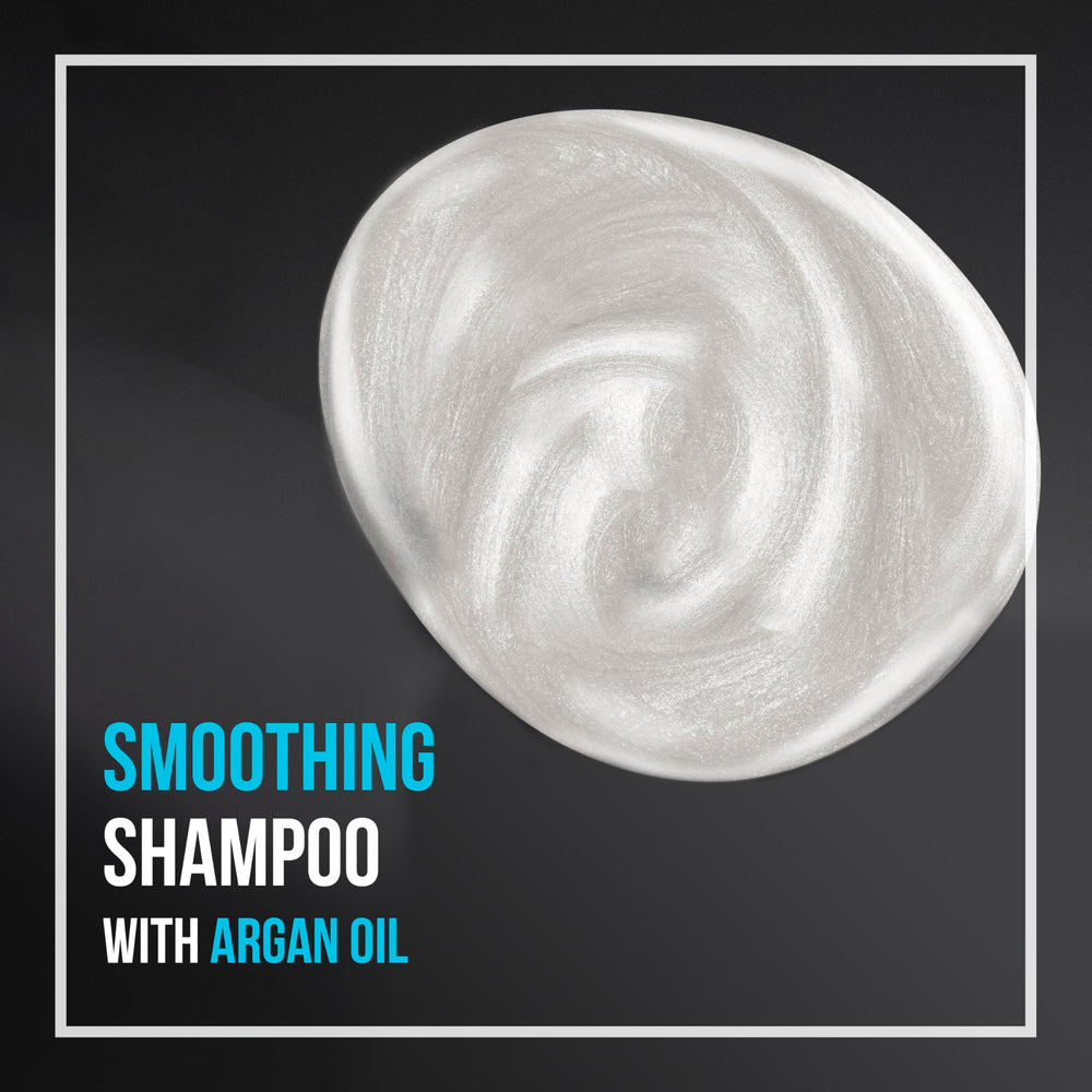 TRESemmé Champú suave y sedoso con control de frizz para cabello manejable.