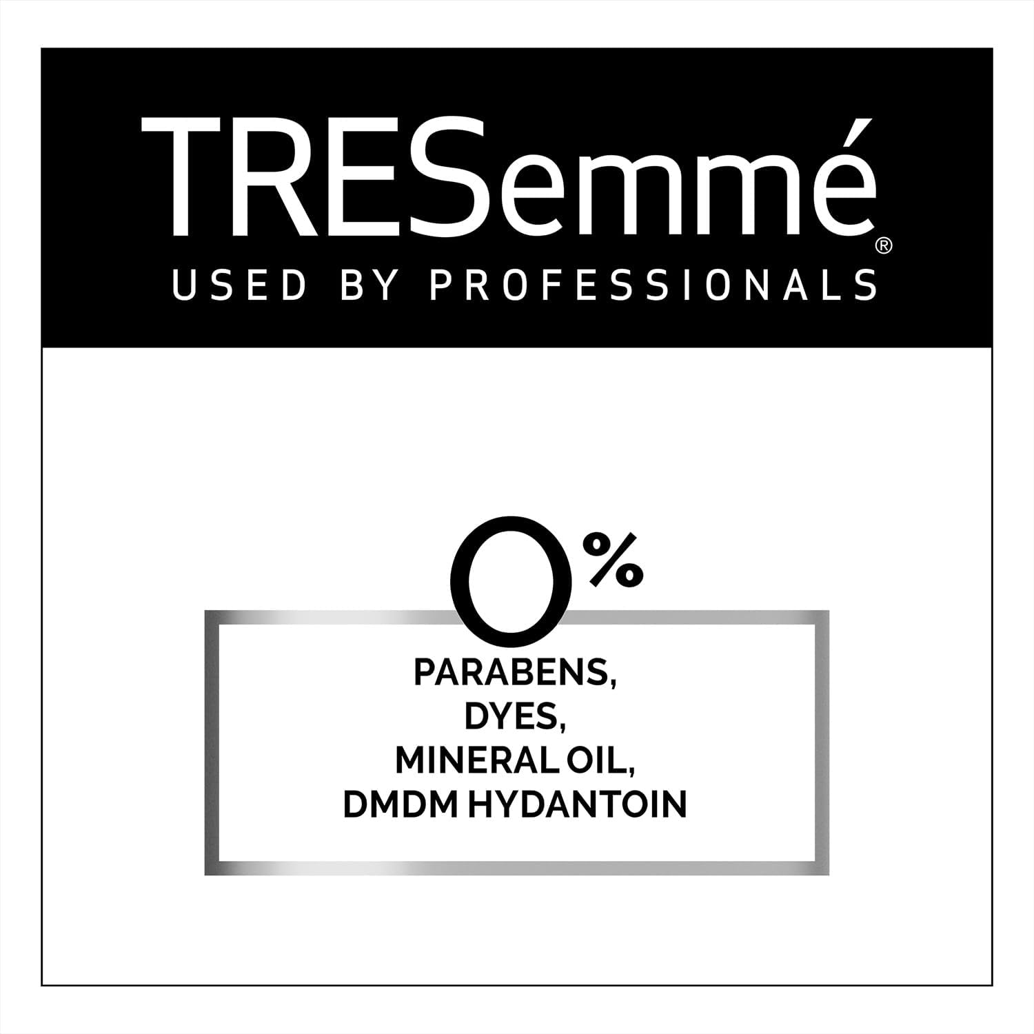 Panthenol humectante en gel TRESemmé, ayuda a mantener la humedad del cabello.
