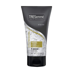 TRESemmé Tres Gel muestra brillo y firmeza en el frasco, listo para peinar duradero.
