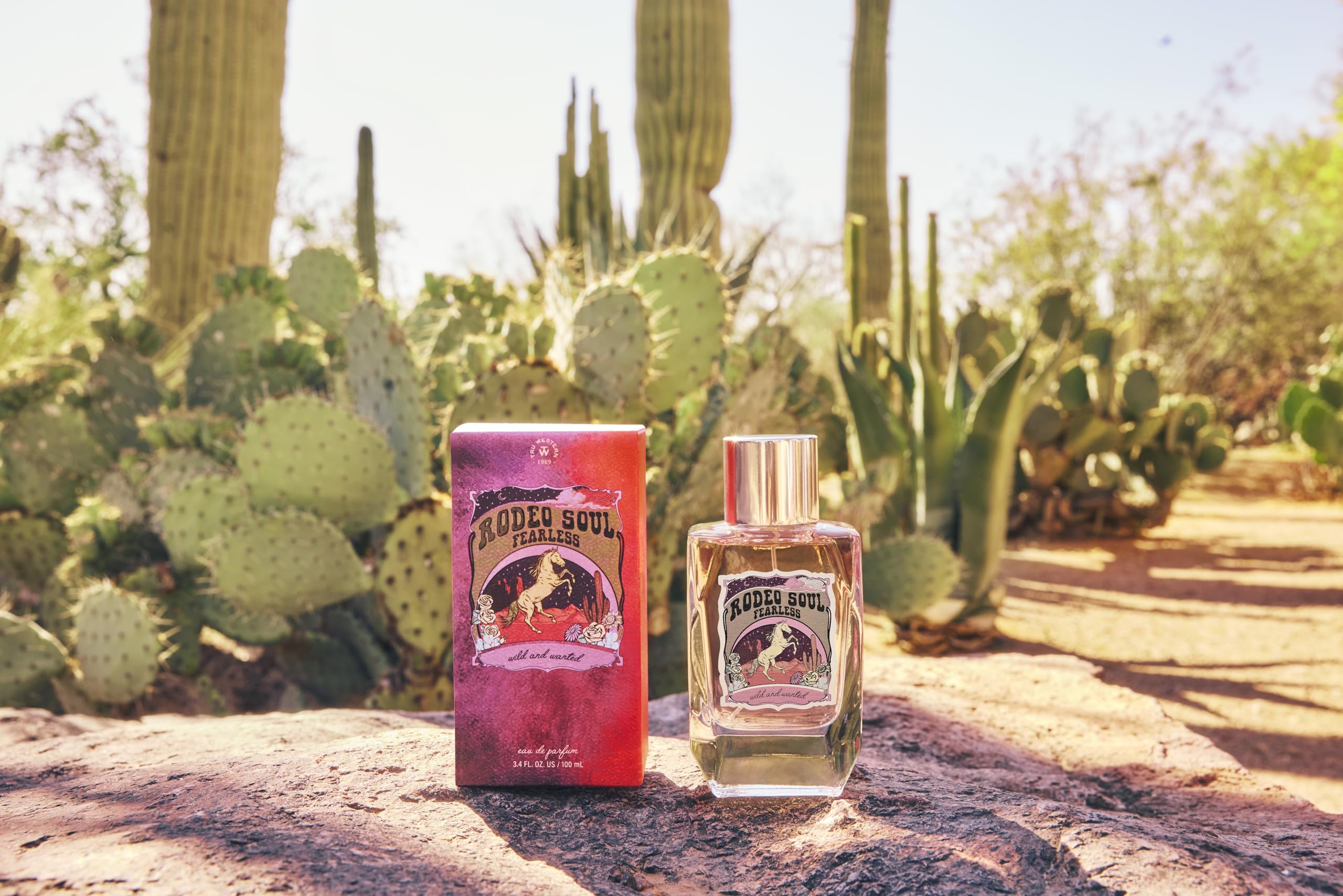 Rodeo Soul Fearless, aplicación en puntos de pulso, perfuma piel con suavidad.