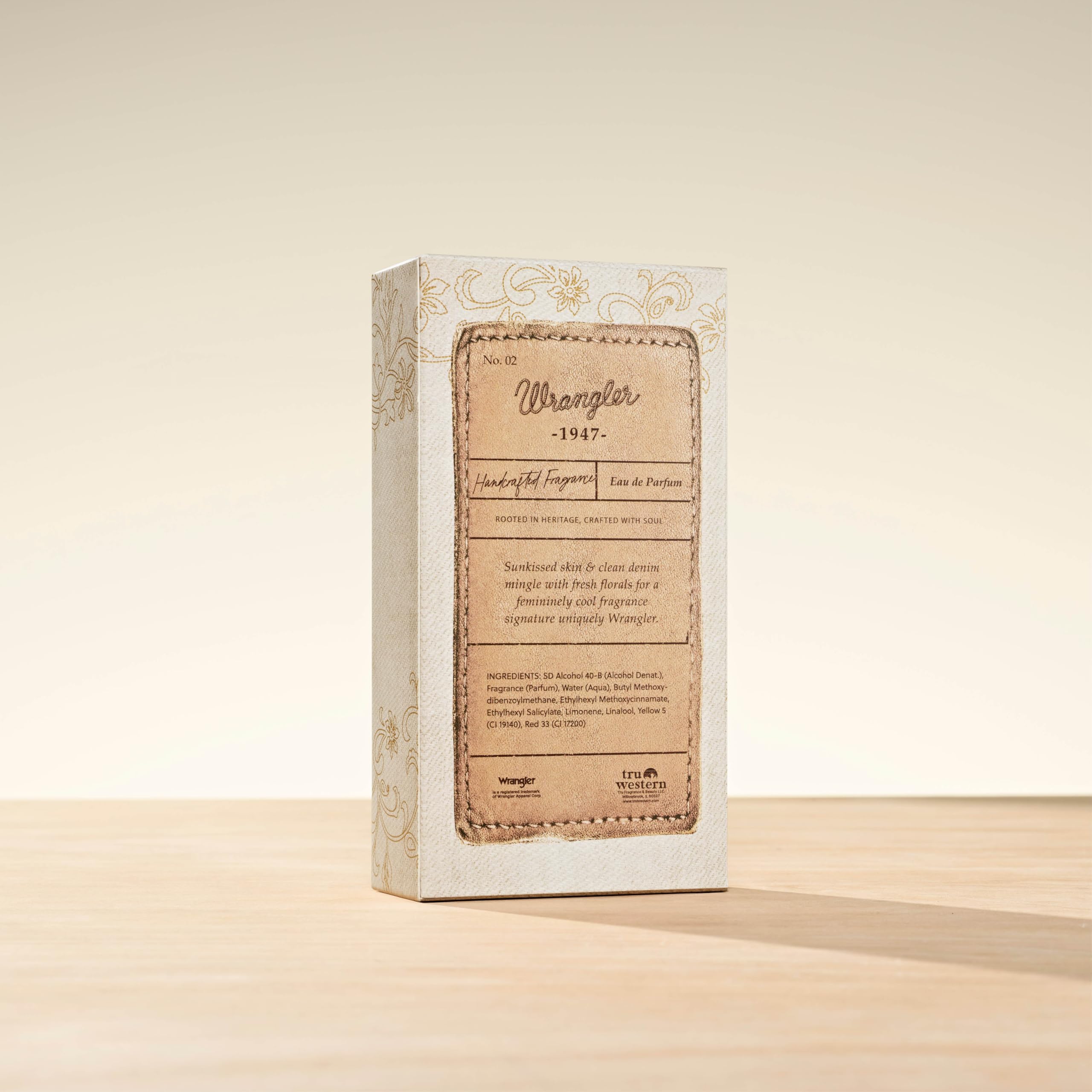 Wrangler 1947 herencia Tru Fragrance Beauty, historia en cada pulverización.