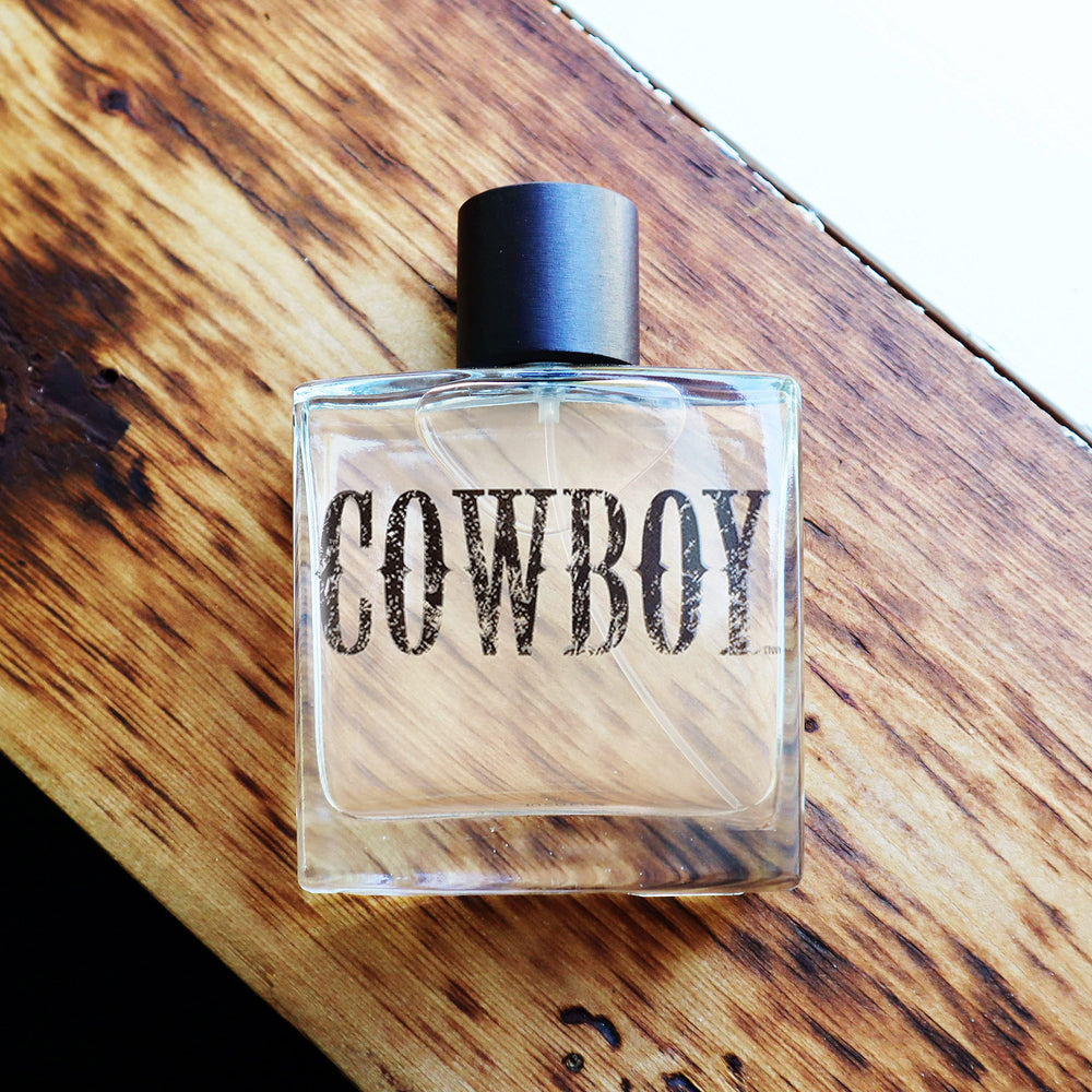 Notas de salvia aportan un matiz aromático y elegante.