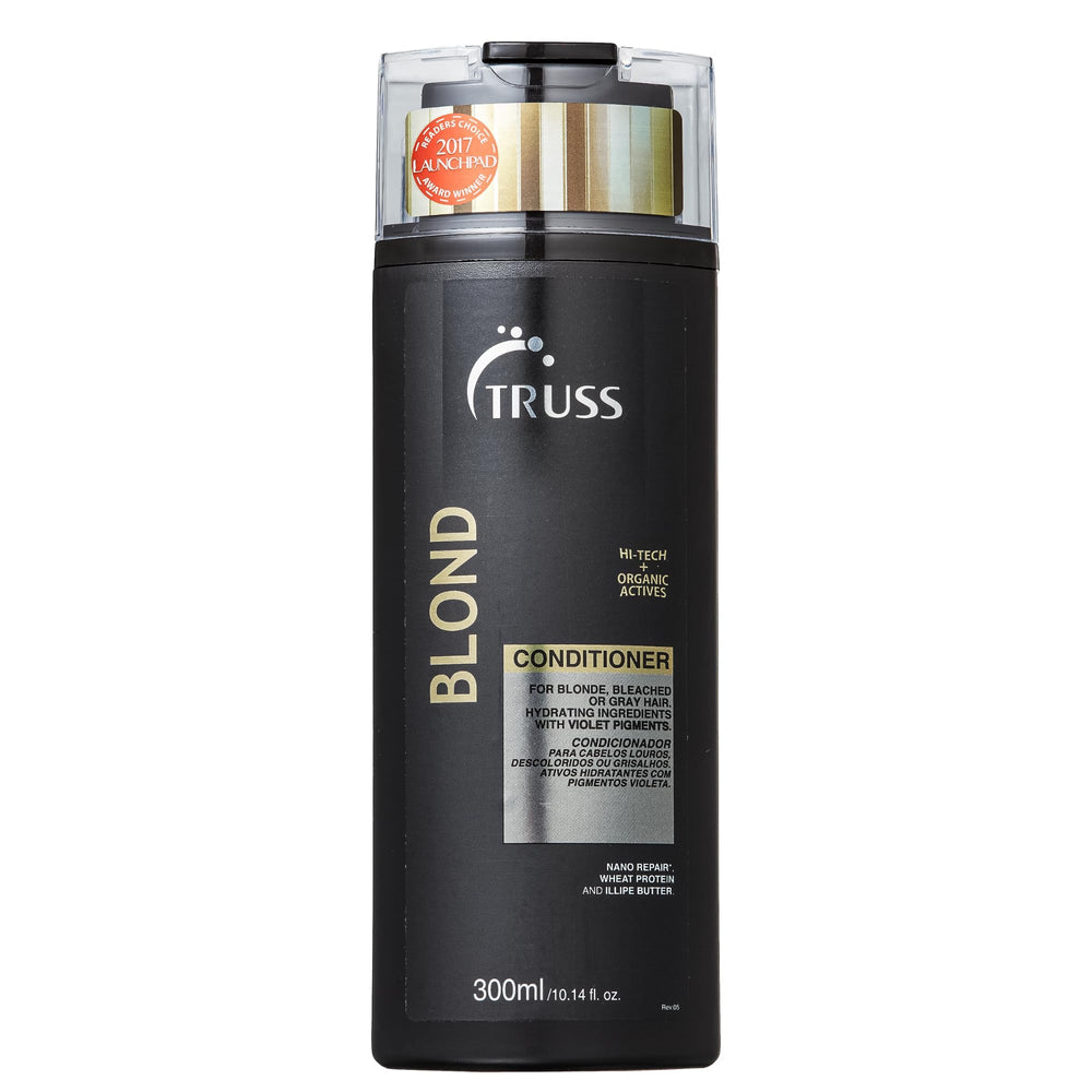TRUSS Blond acondicionador violeta aplicado al cabello rubio para neutralizar tonos amarillos